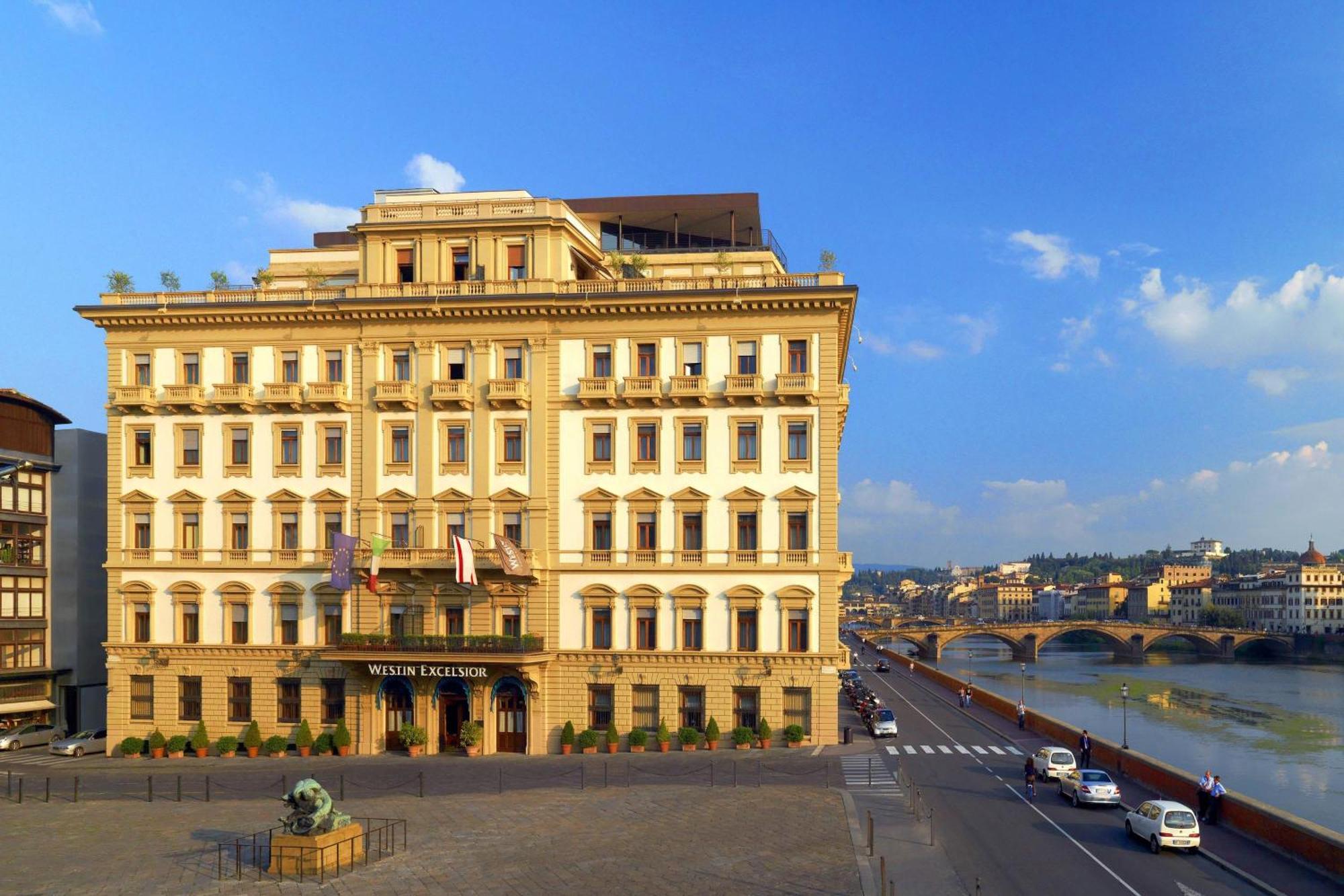 Hotel The Excelsior, A Luxury Collection Hotel, 5*