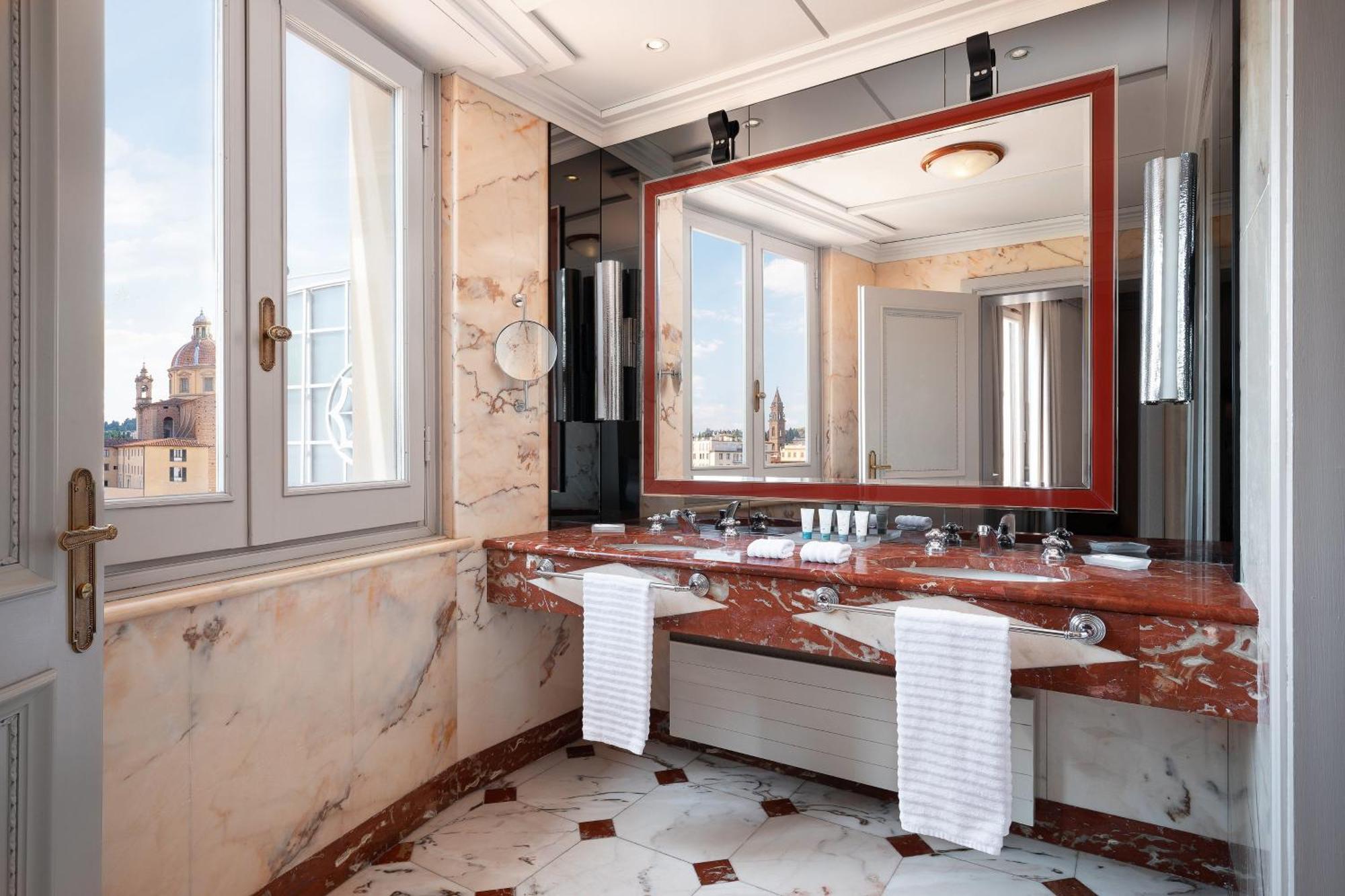 The Excelsior, A Luxury Collection Hotel, Hotel Florence