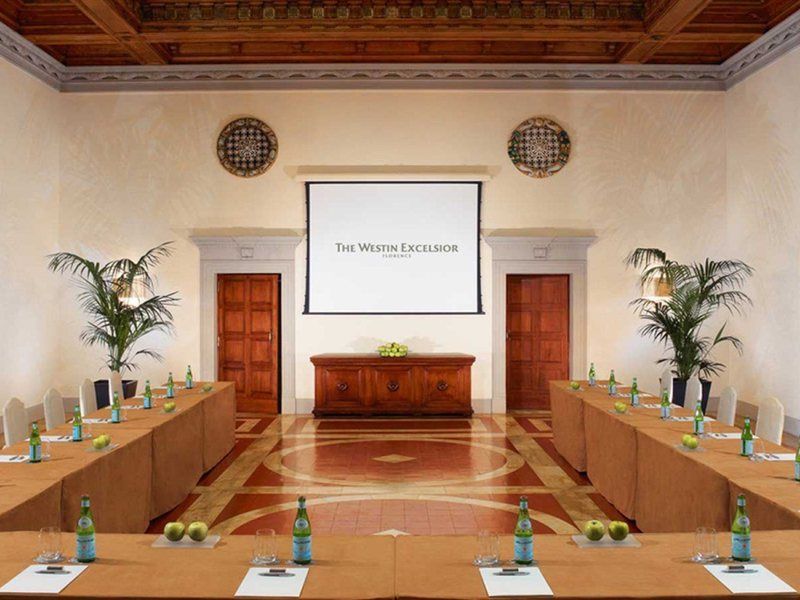 The Excelsior, A Luxury Collection Hotel, Hotel